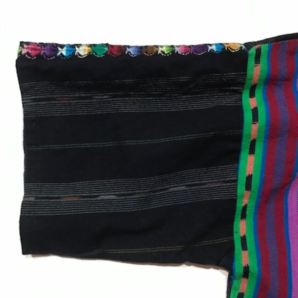 Peruvian Ceremonial Jacket - Picture 4 of 6